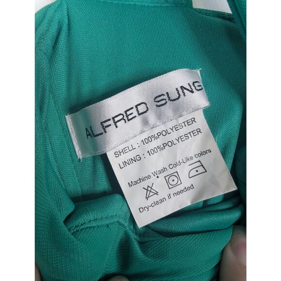 Alfred Sung D678 Chiffon Sleeveless Bridesmaid Dress in Pantone Emerald - Picture 8 of 10